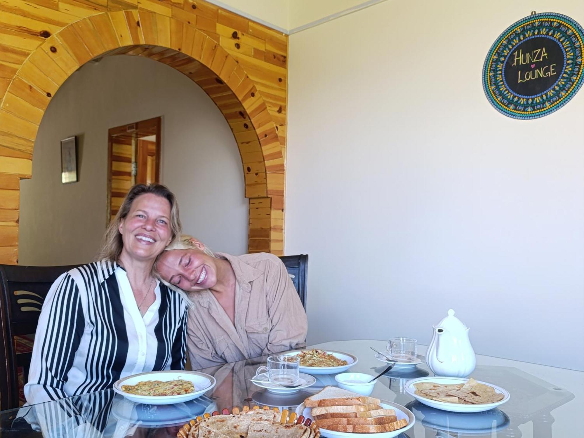 Hunza Lounge Hotel Karimabad  Kültér fotó